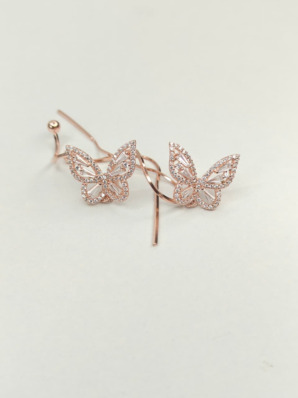 🦋 Butterfly Dangle Earrings 🦋